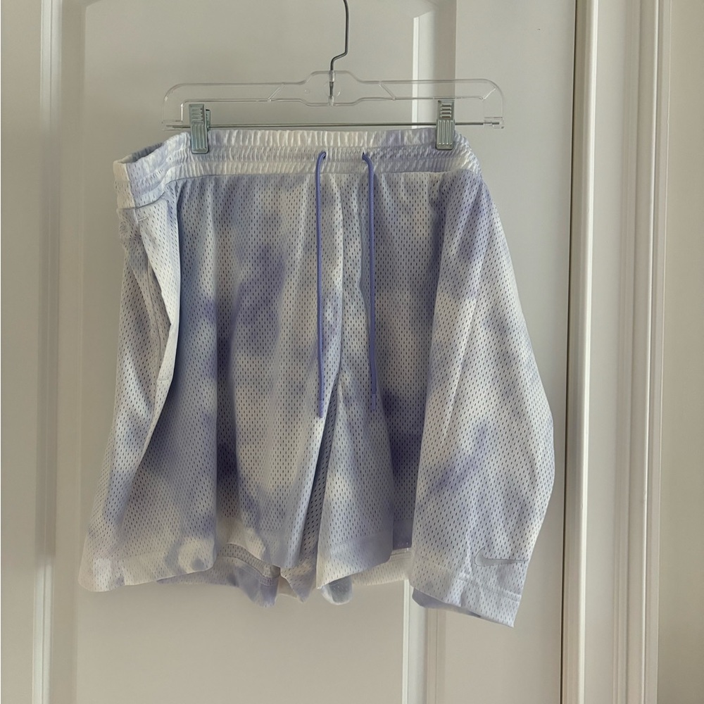 NWT Nike Women’s Athletic Tie Dye Shorts Purple Sz 2X